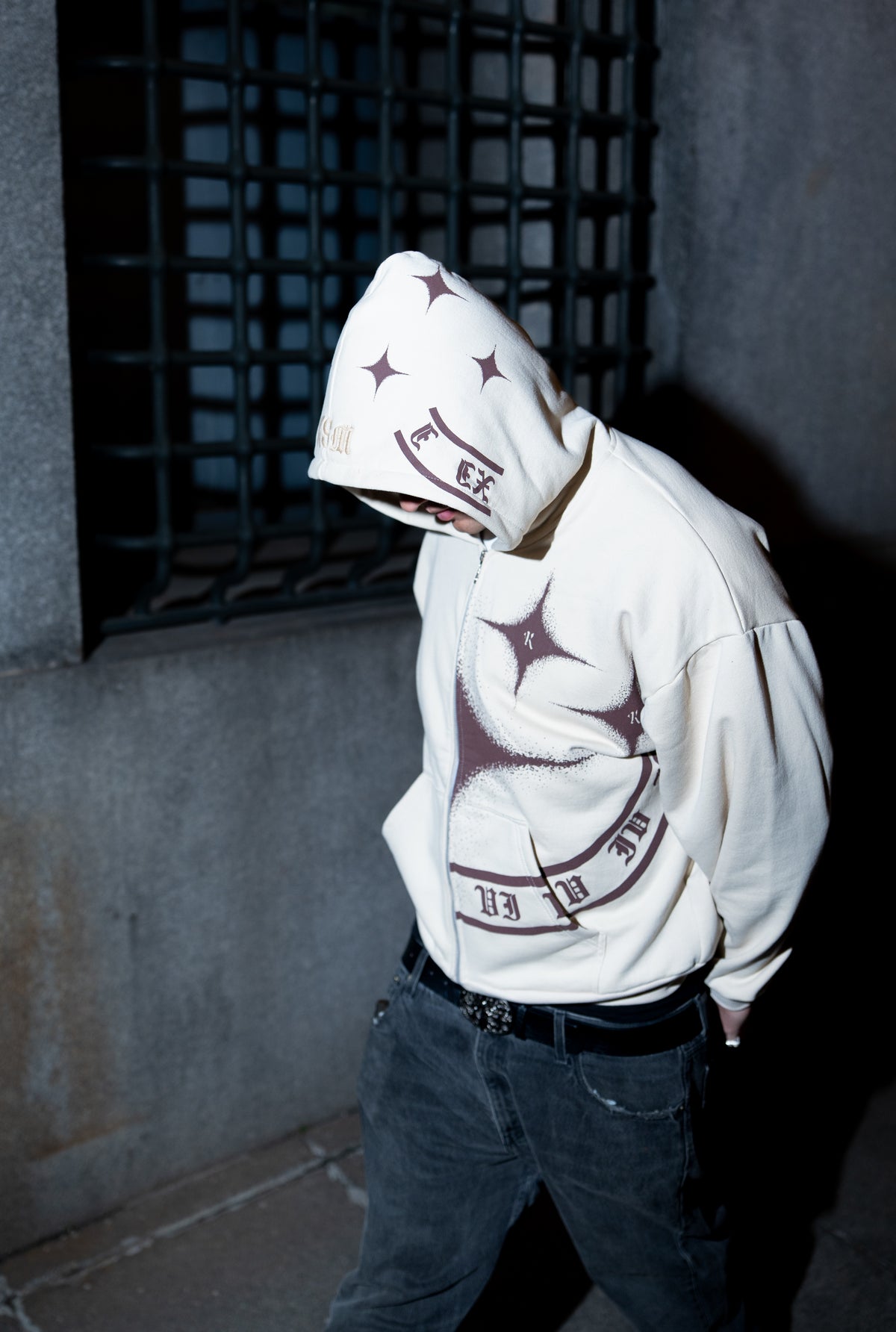 "DESTINY CREAM" ZIP HOODIE